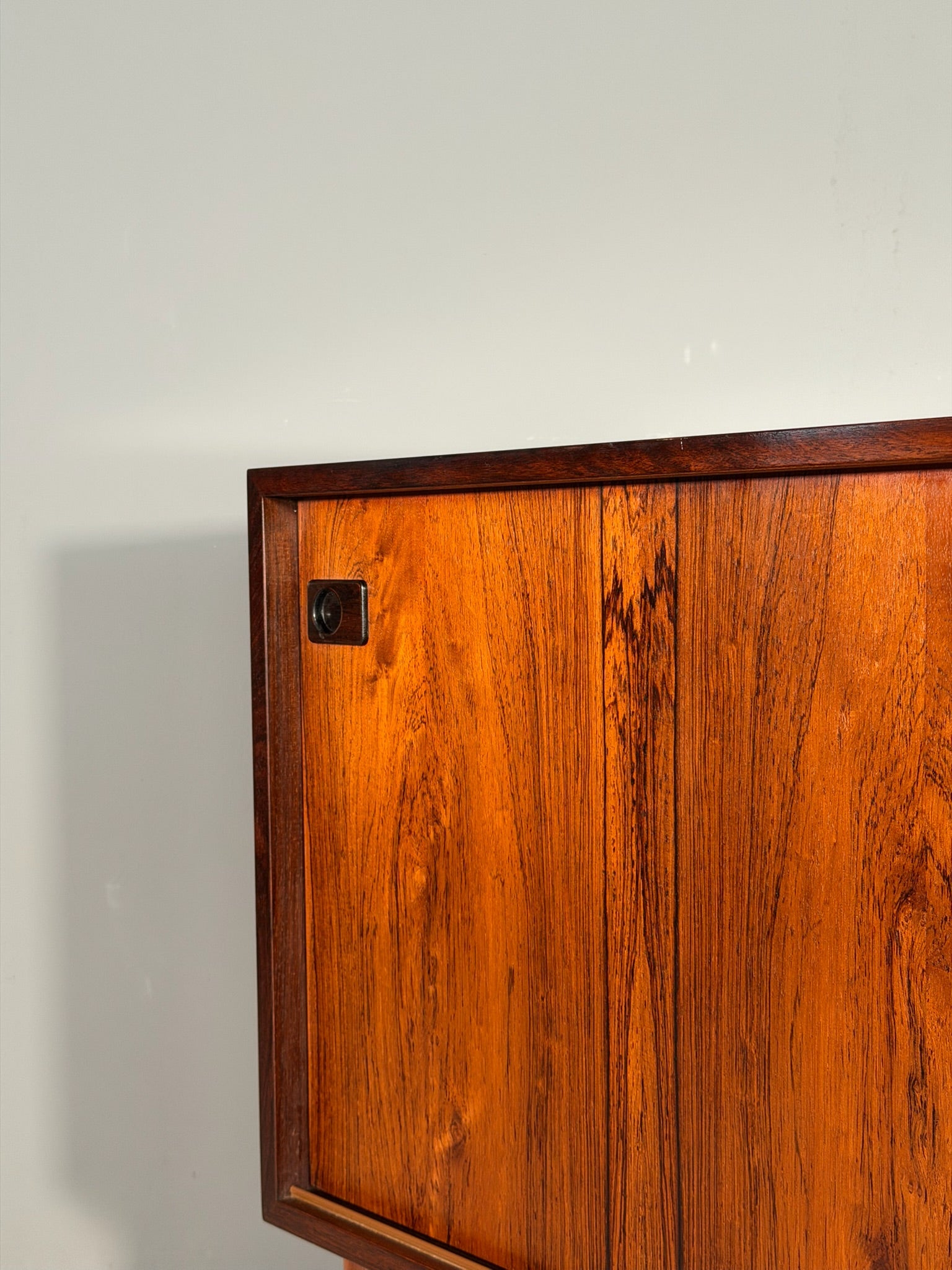 Sideboard danese in palissandro