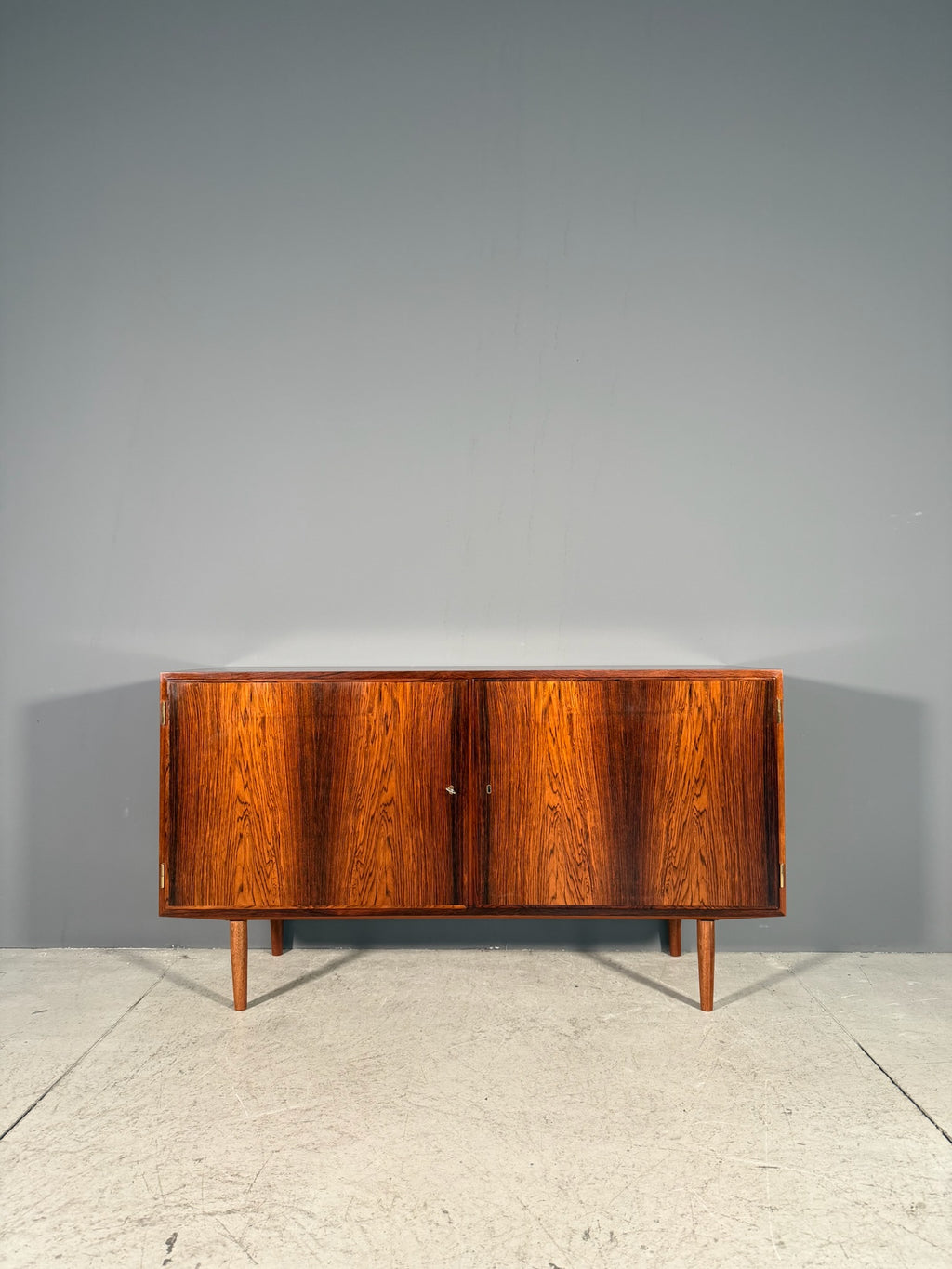 Sideboard in palissandro di Poul Hundevad