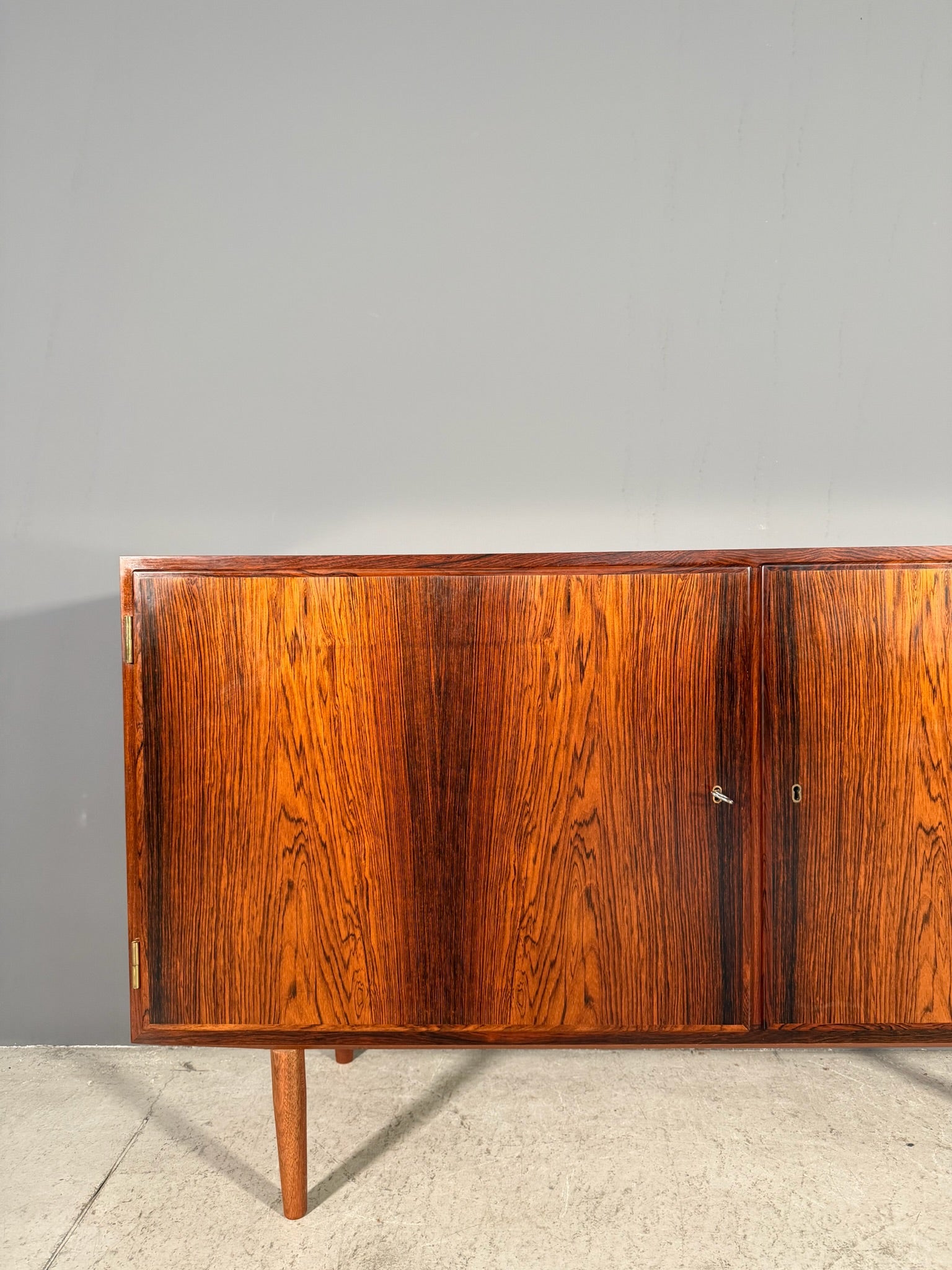 Sideboard in palissandro di Poul Hundevad