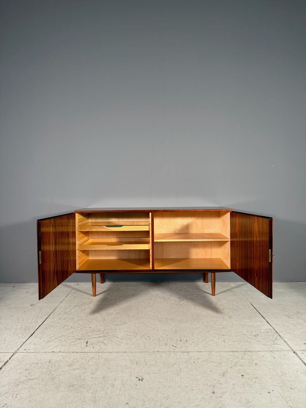 Sideboard in palissandro di Poul Hundevad