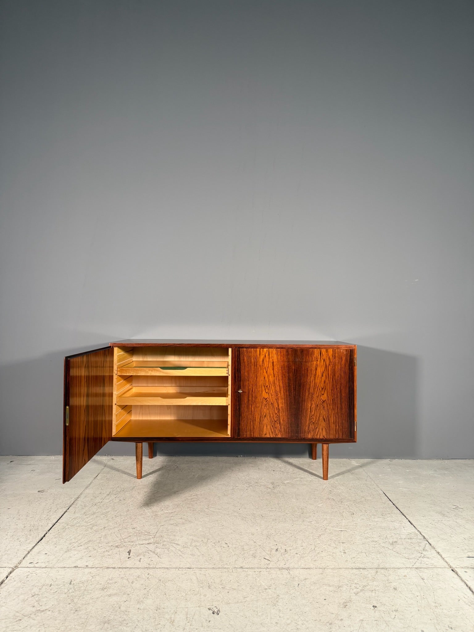 Sideboard in palissandro di Poul Hundevad
