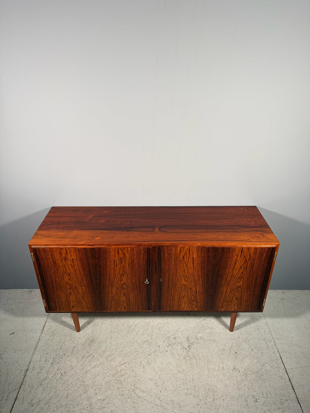 Sideboard in palissandro di Poul Hundevad