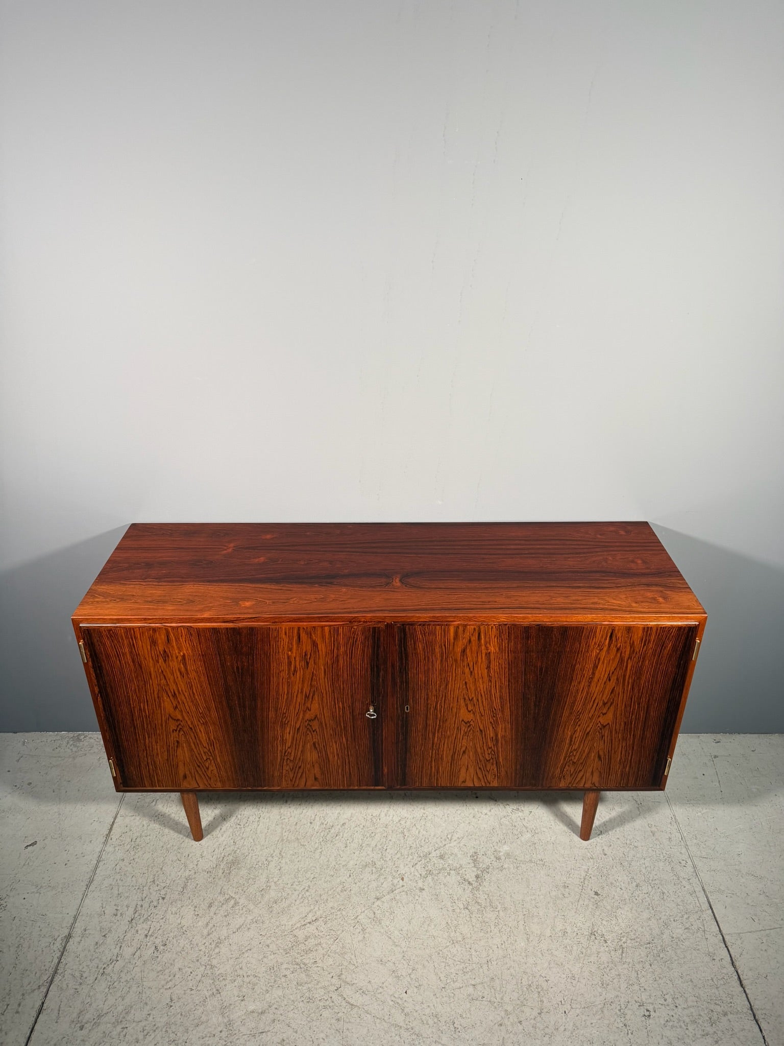 Sideboard in palissandro di Poul Hundevad