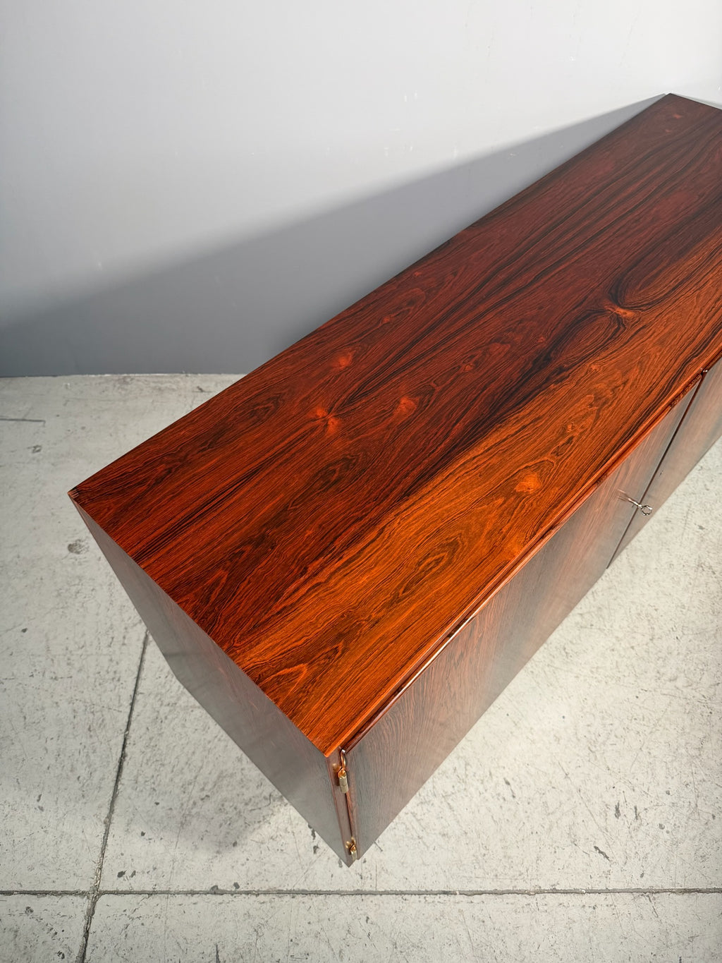 Sideboard in palissandro di Poul Hundevad