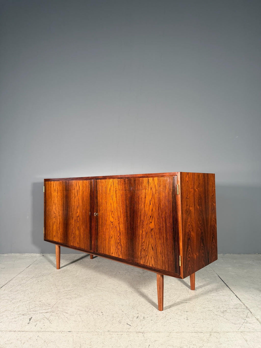 Sideboard in palissandro di Poul Hundevad