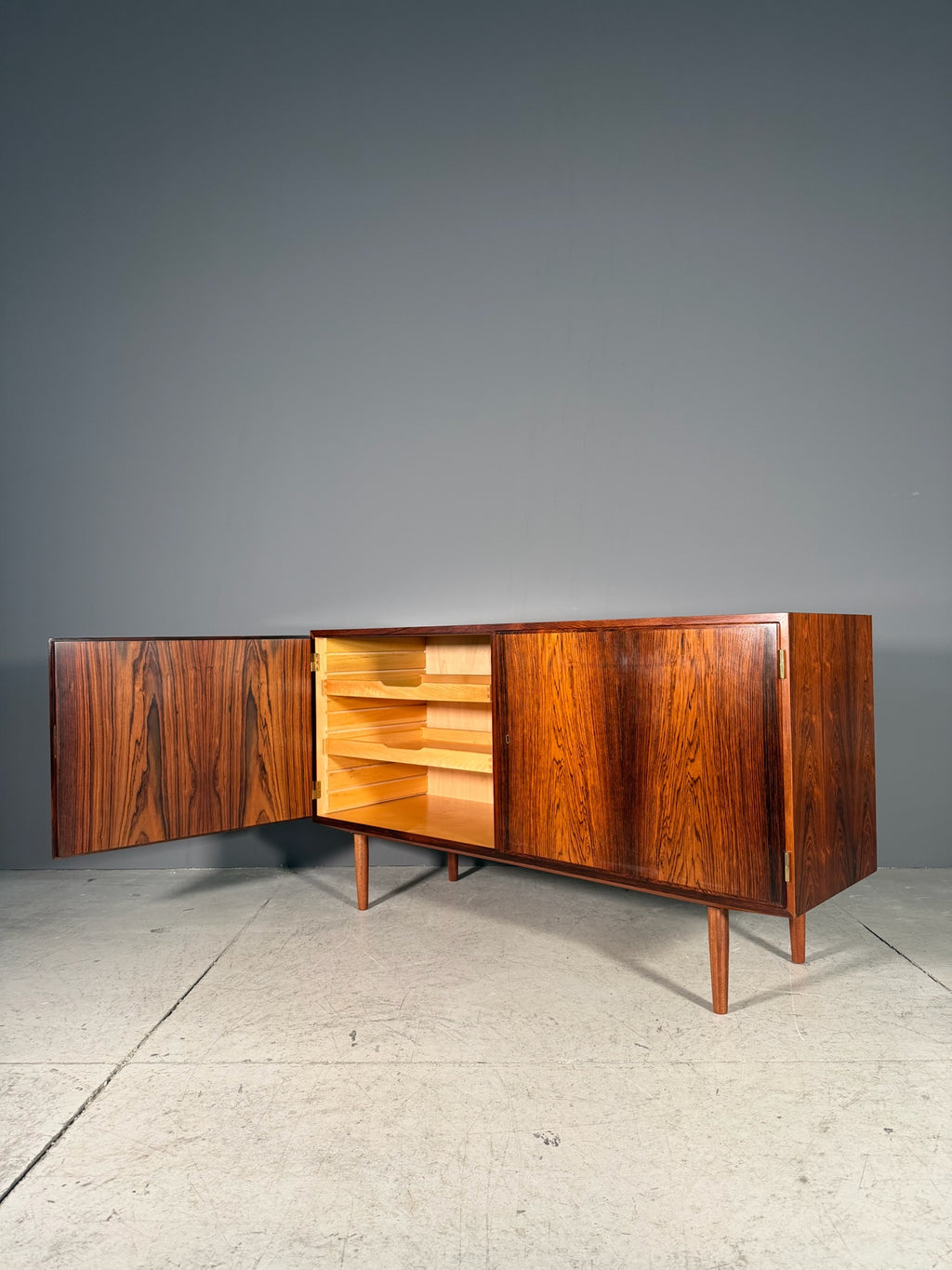 Sideboard in palissandro di Poul Hundevad