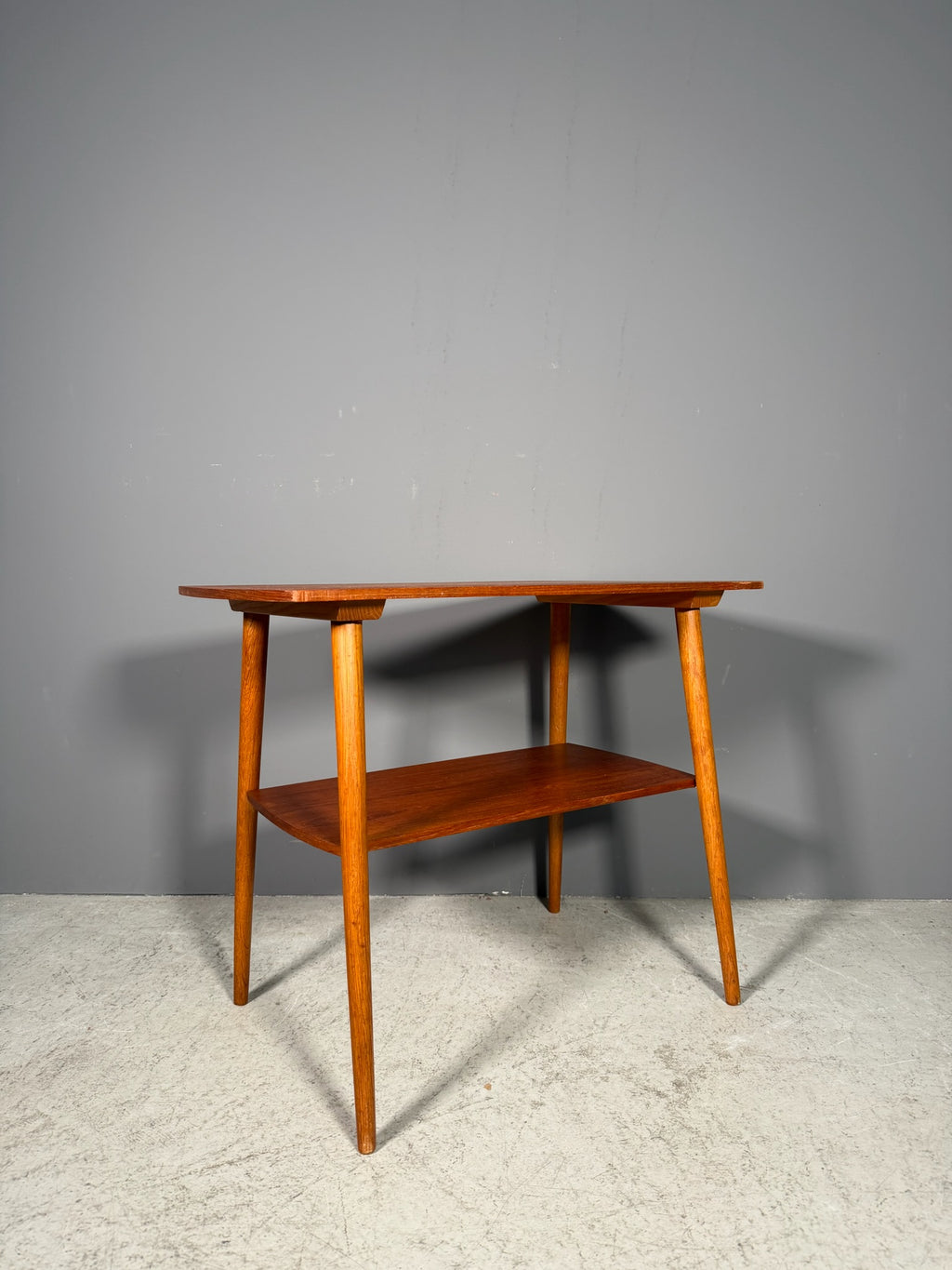 Tavolino Anni 70 in teak