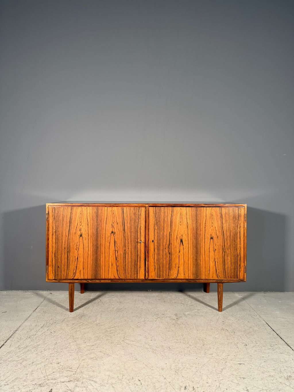 Sideboard in palissandro di Poul Hundevad