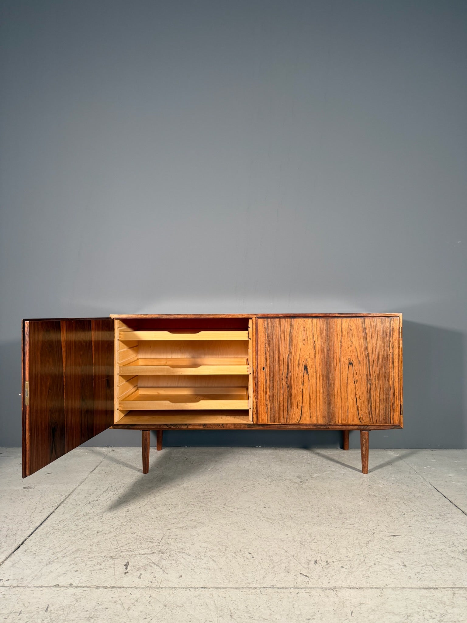 Sideboard in palissandro di Poul Hundevad