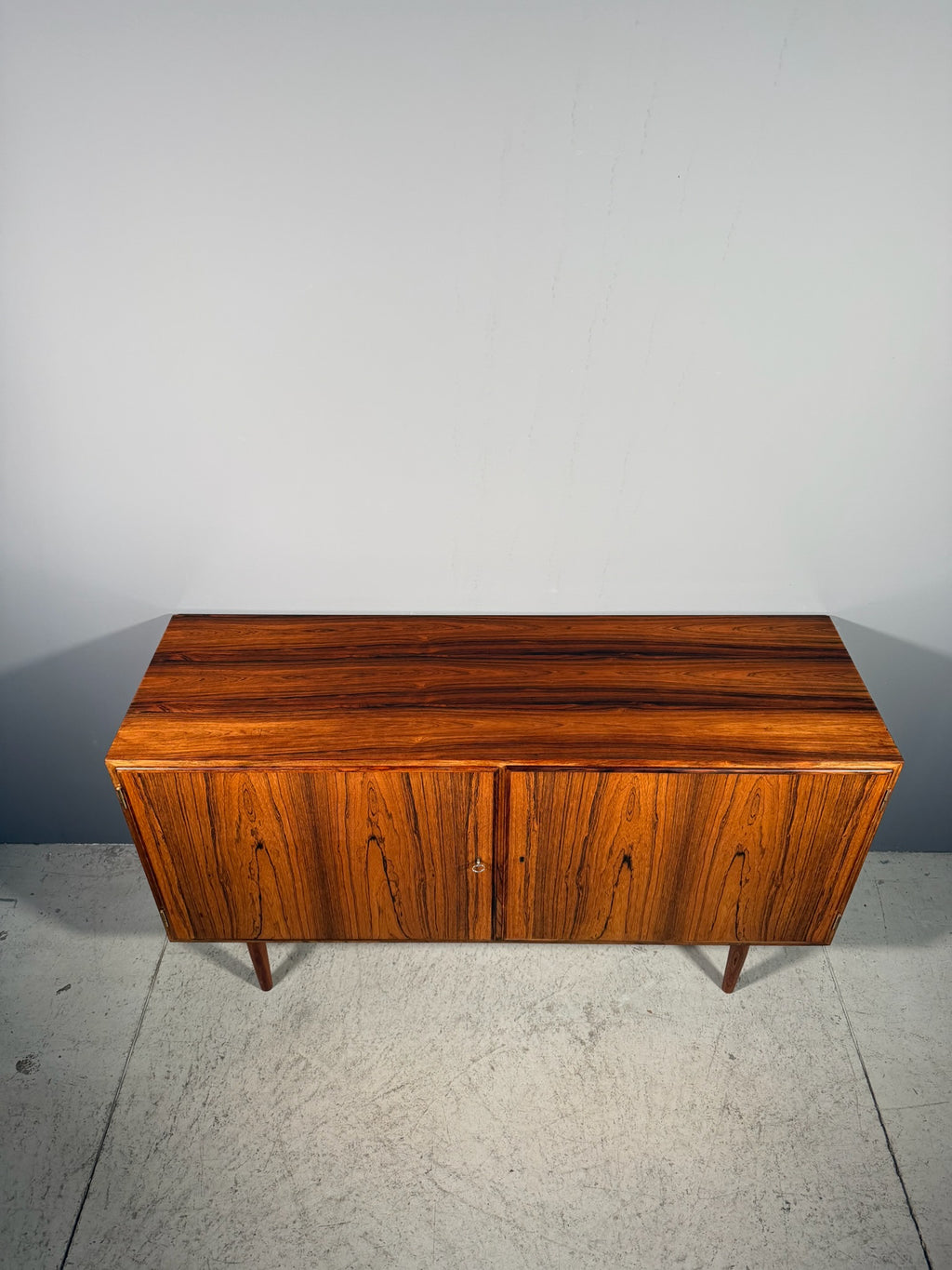 Sideboard in palissandro di Poul Hundevad