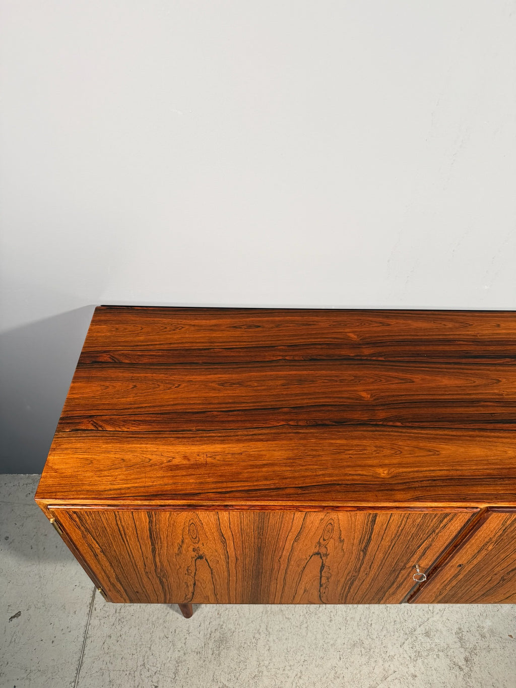 Sideboard in palissandro di Poul Hundevad