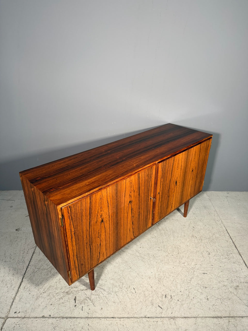 Sideboard in palissandro di Poul Hundevad