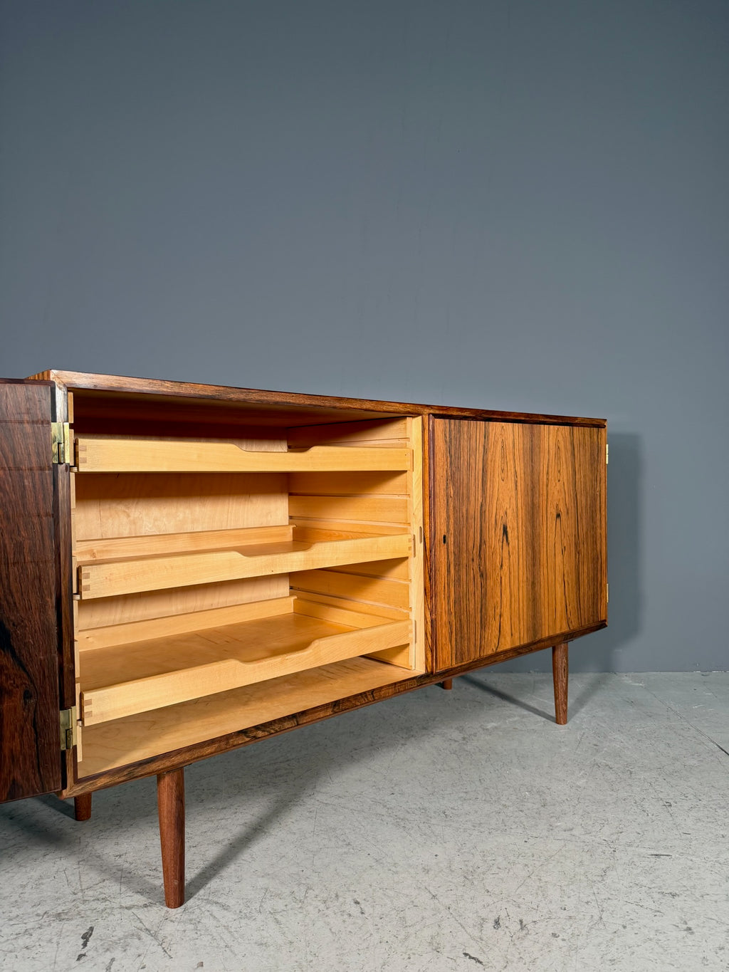 Sideboard in palissandro di Poul Hundevad