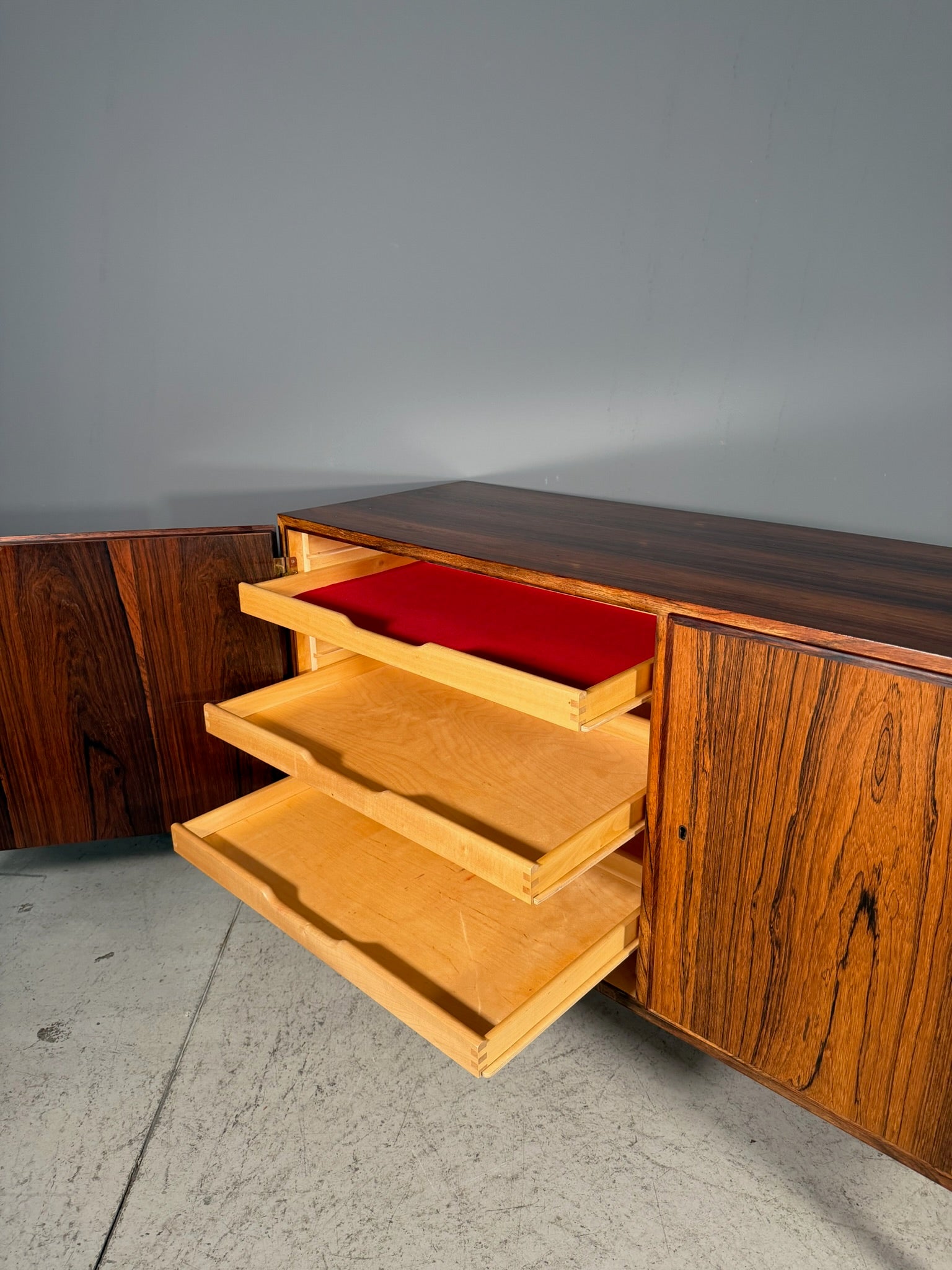 Sideboard in palissandro di Poul Hundevad