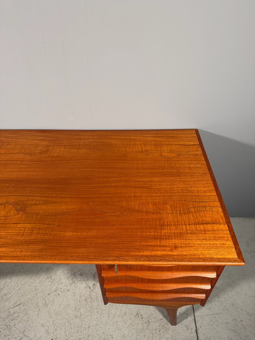 Scrivania danese in teak