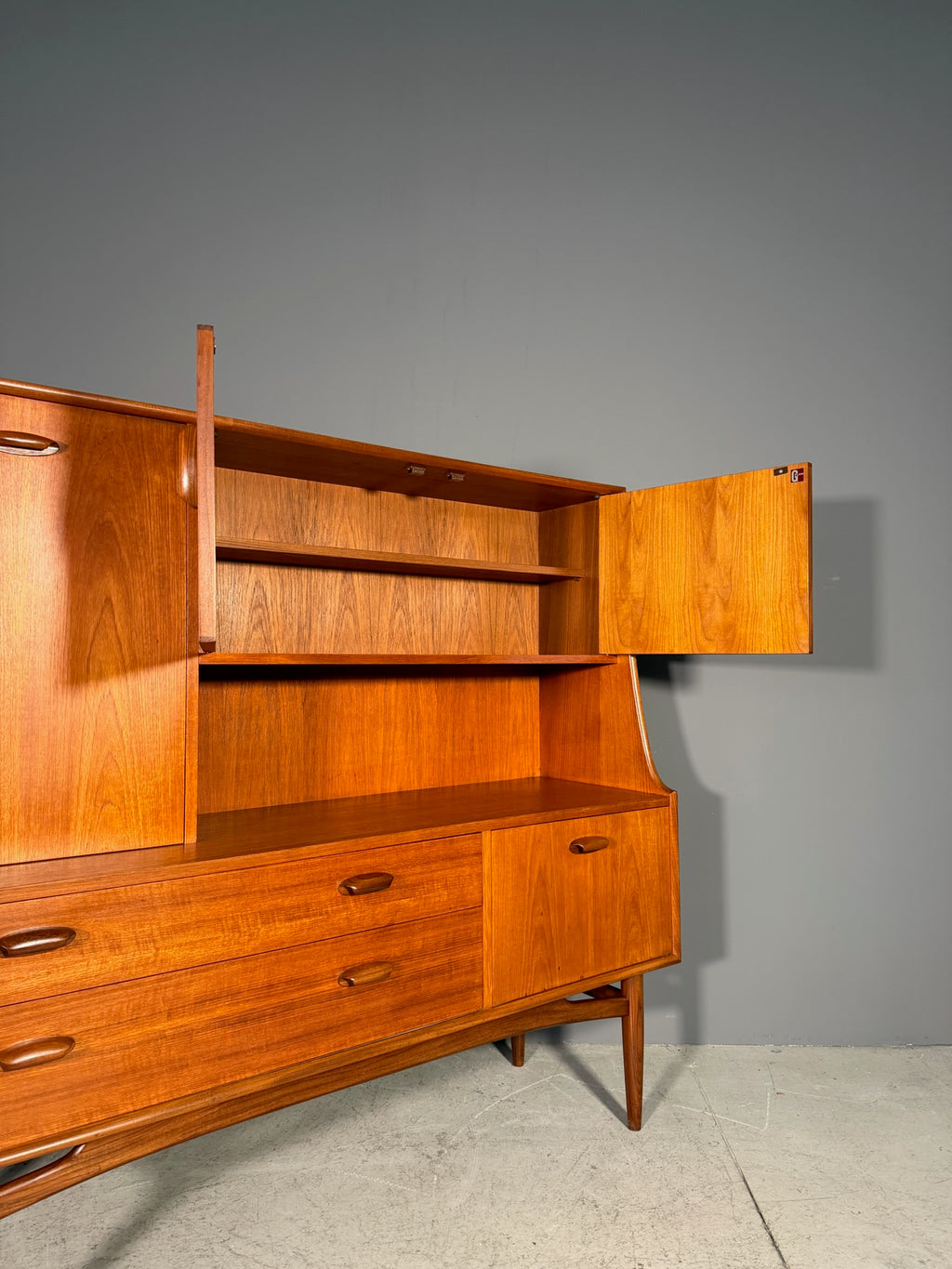 Credenza Anni 60 in teak