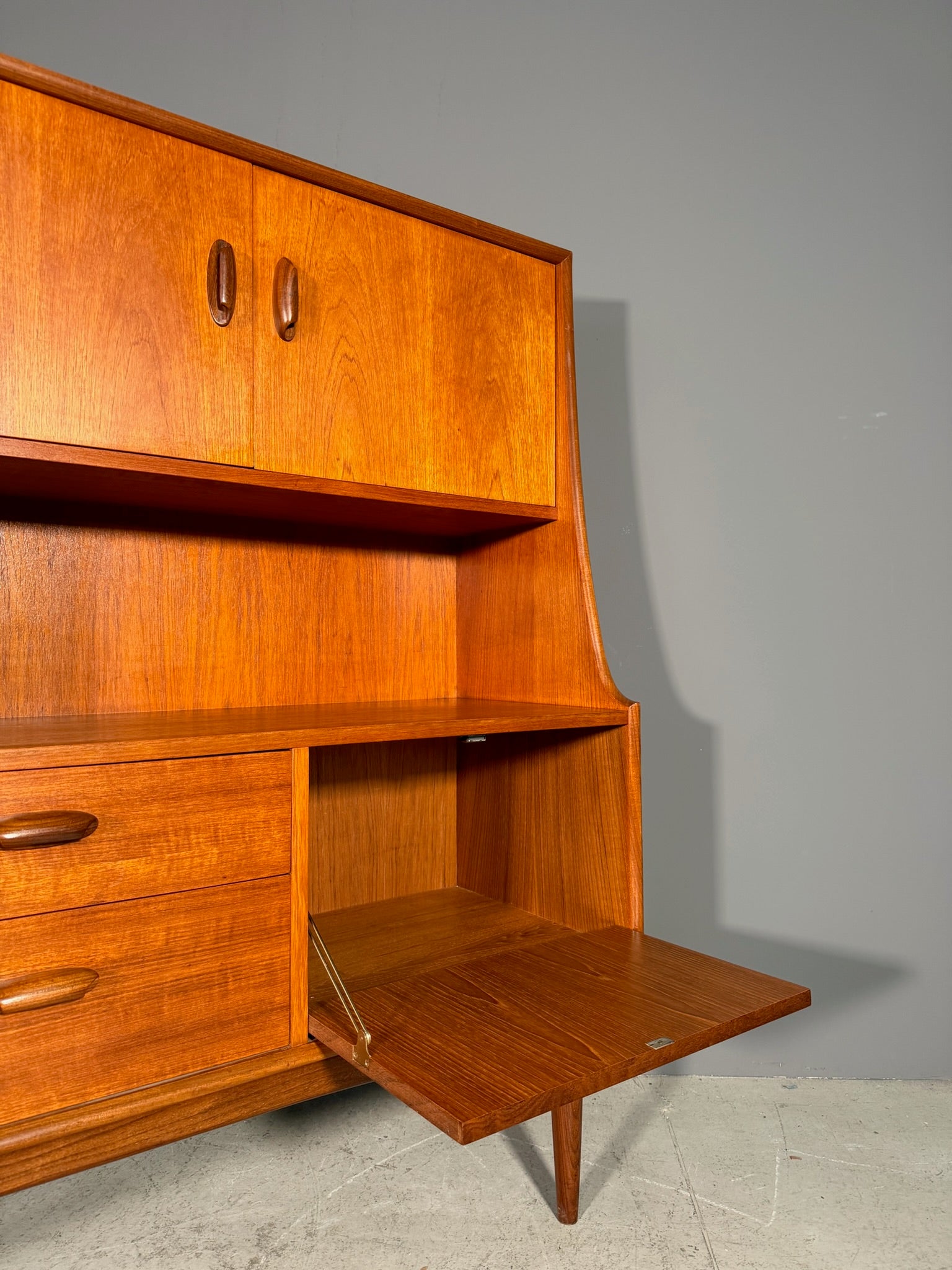 Credenza Anni 60 in teak