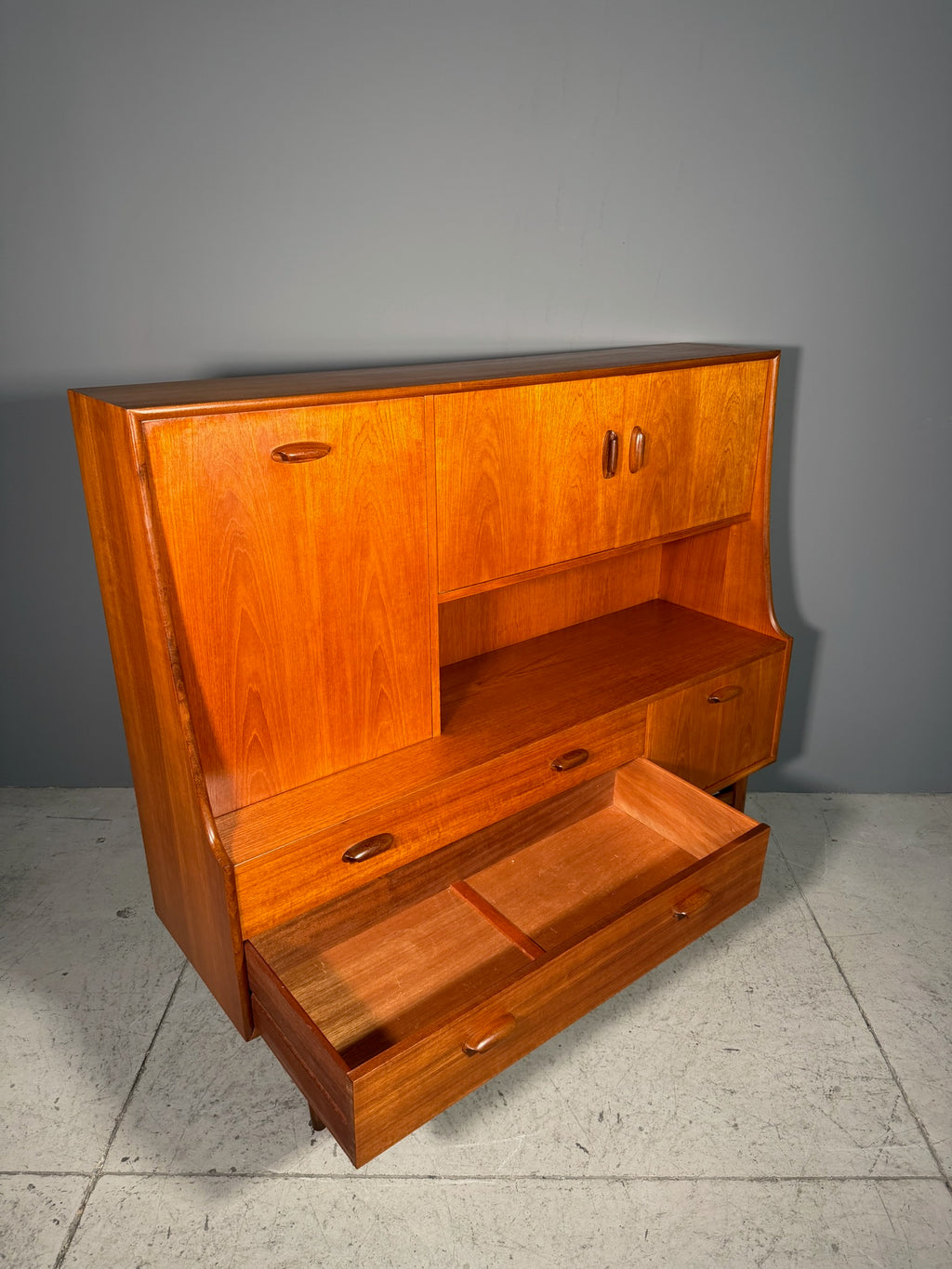 Credenza Anni 60 in teak