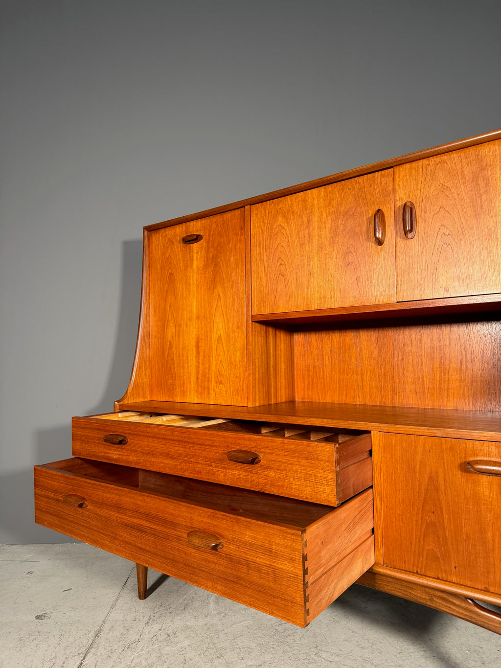 Credenza Anni 60 in teak