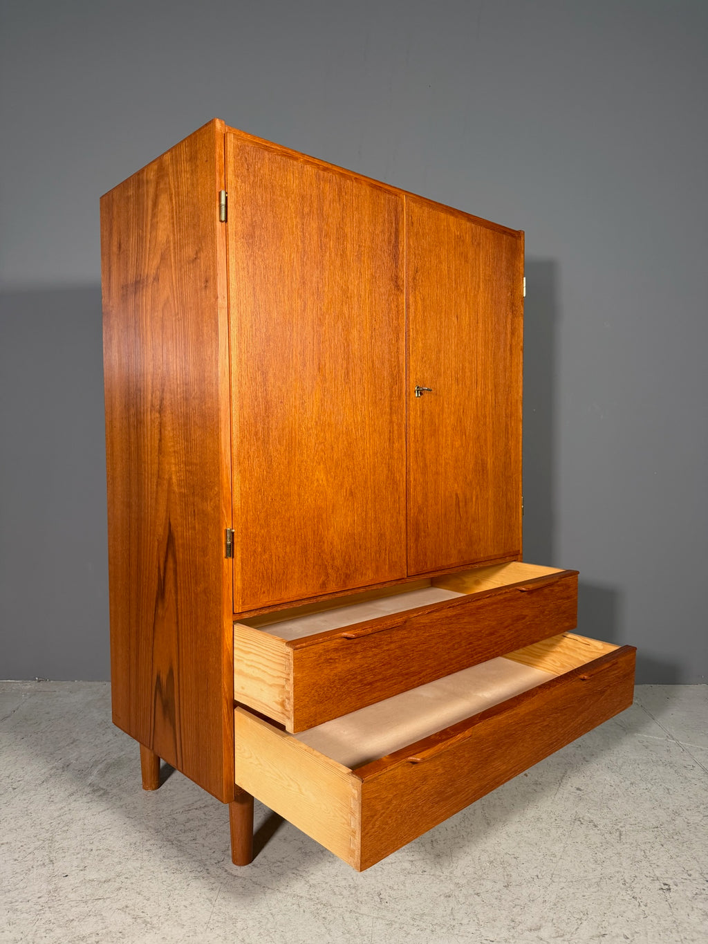 Cassettiera in teak Anni 70