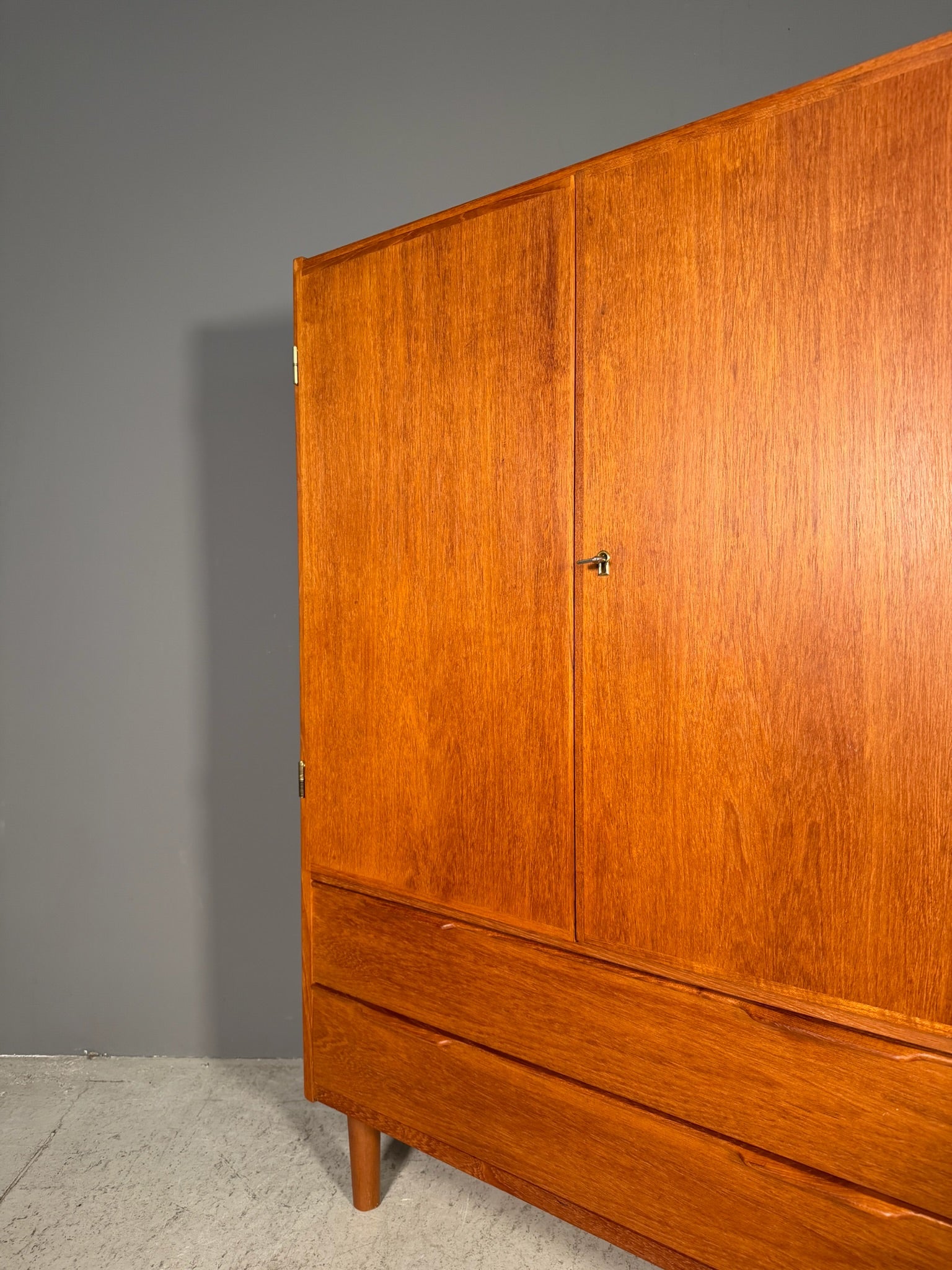 Cassettiera in teak Anni 70