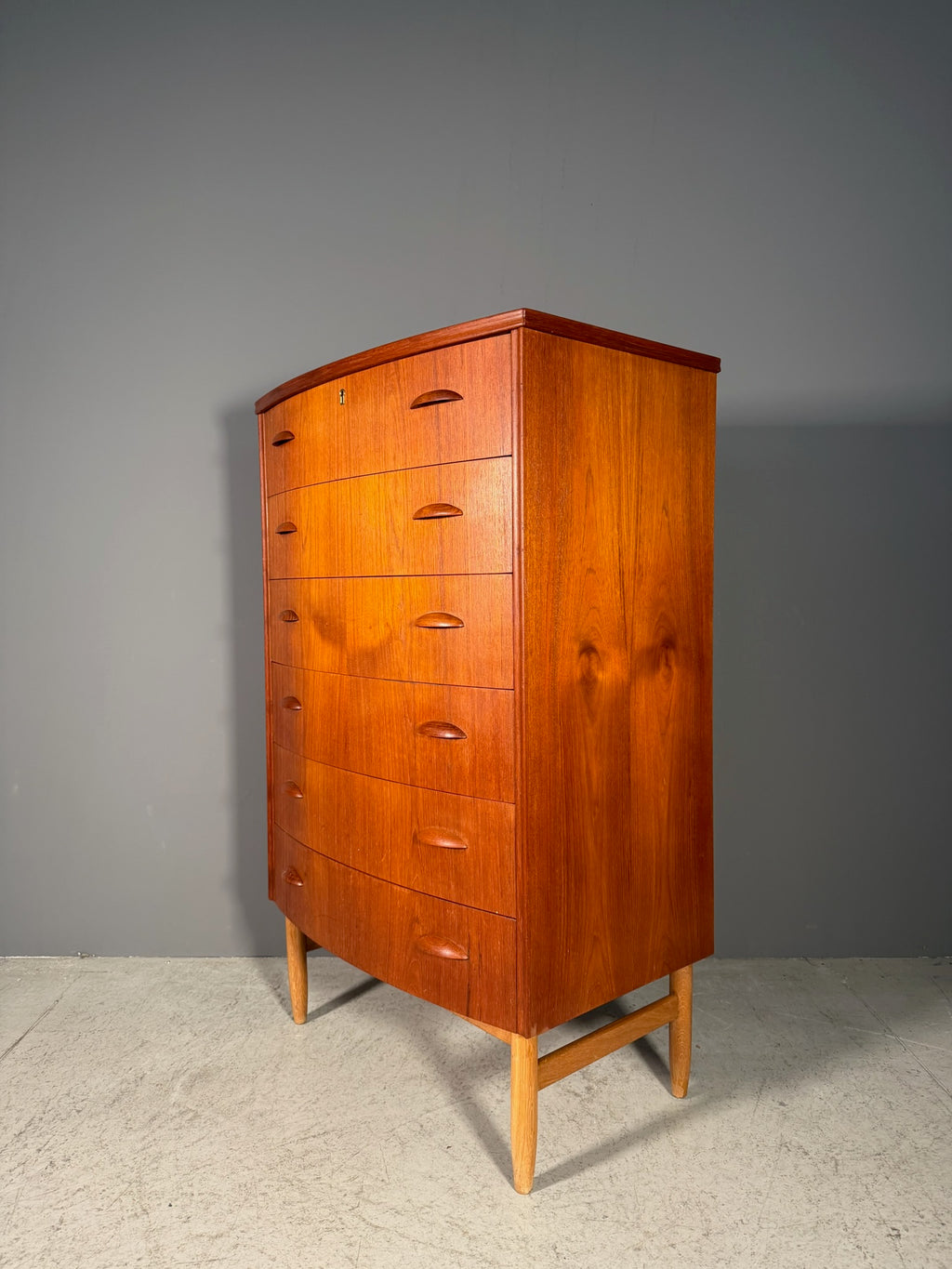 Cassettiera danese in teak