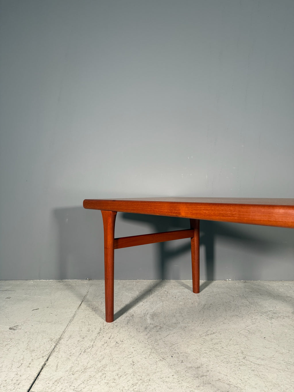 Tavolino danese in teak