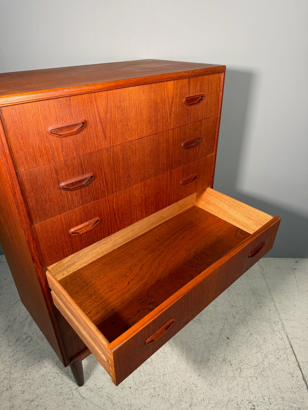 Cassettiera in teak Anni 70
