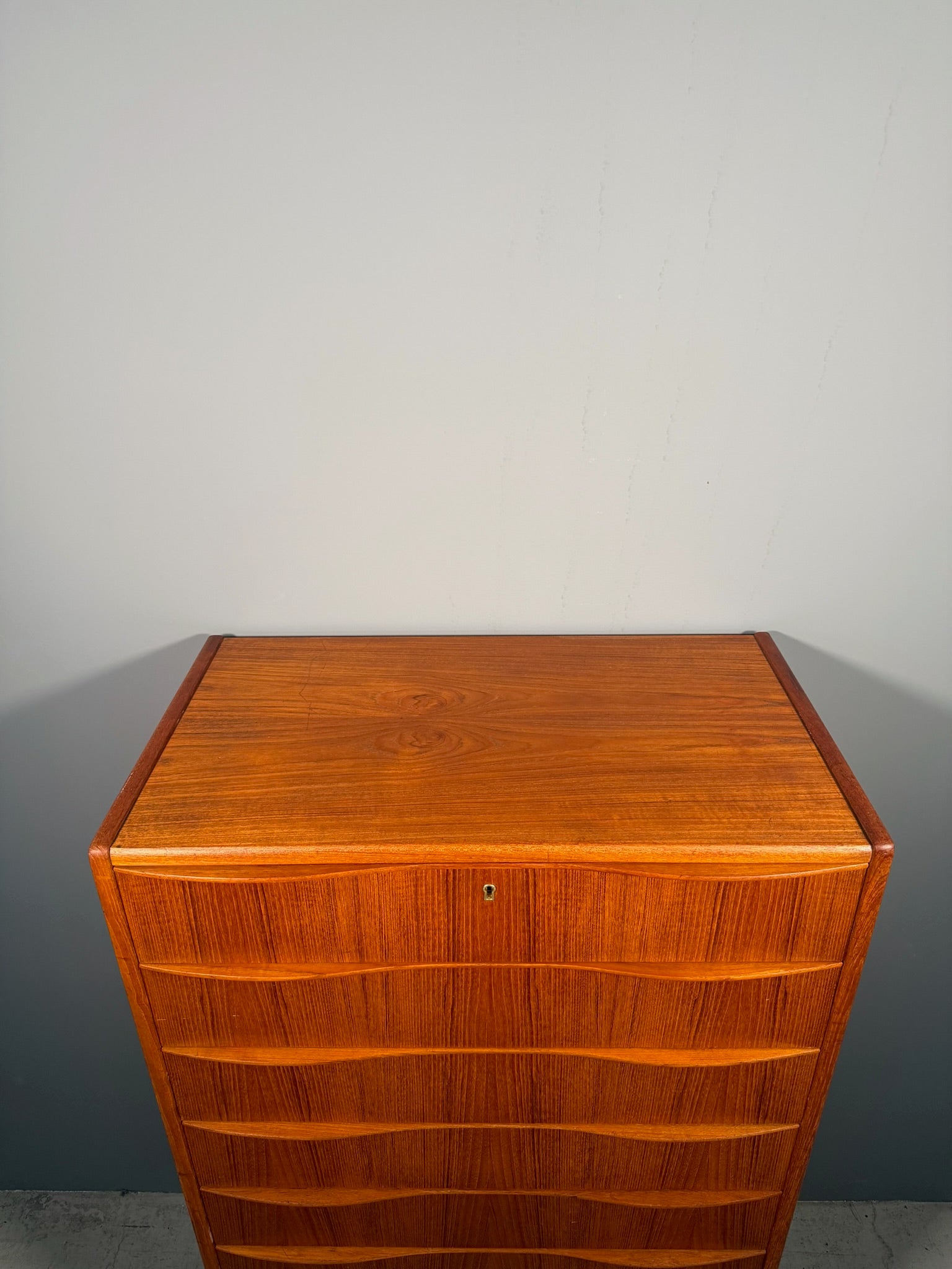 Cassettiera danese in teak