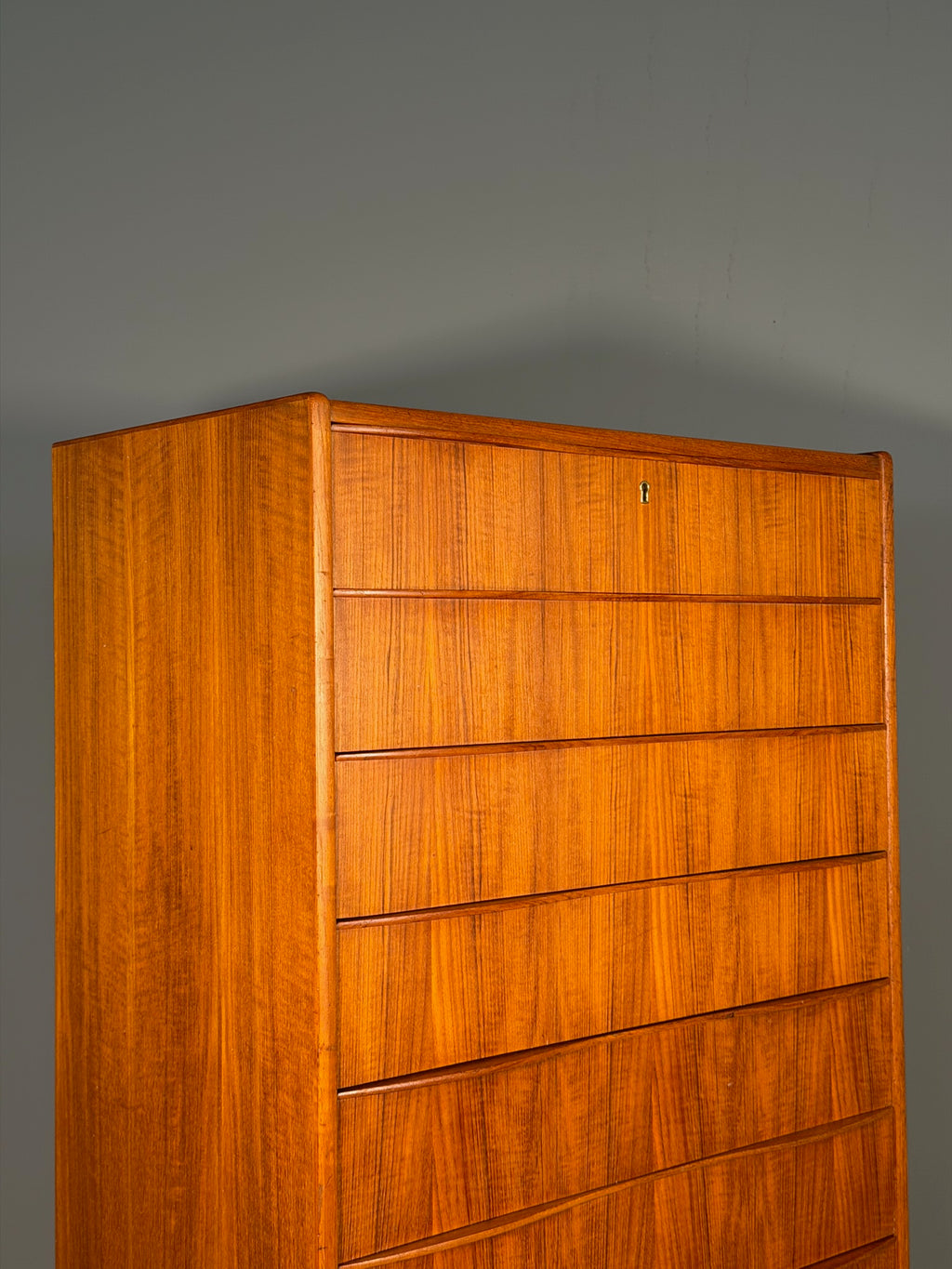 Cassettiera danese in teak