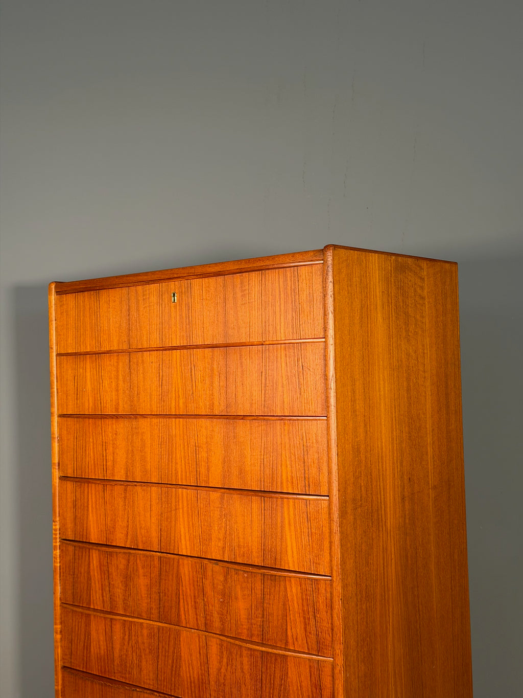 Cassettiera danese in teak