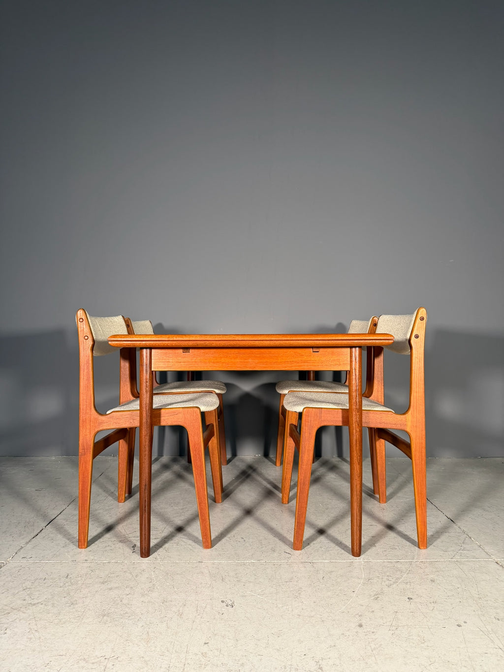 Tavolo in teak Anni 60
