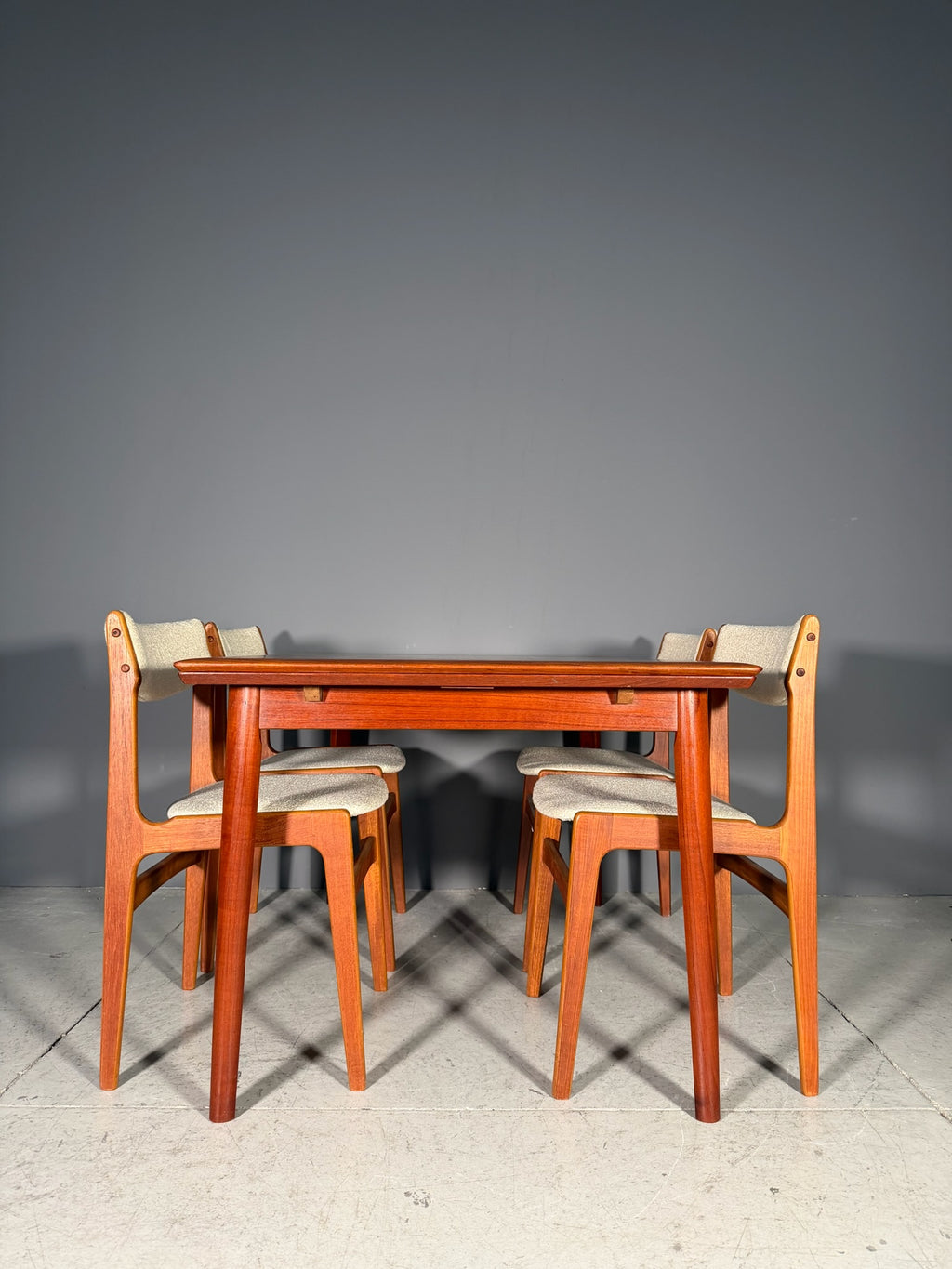 Tavolo allungabile in teak