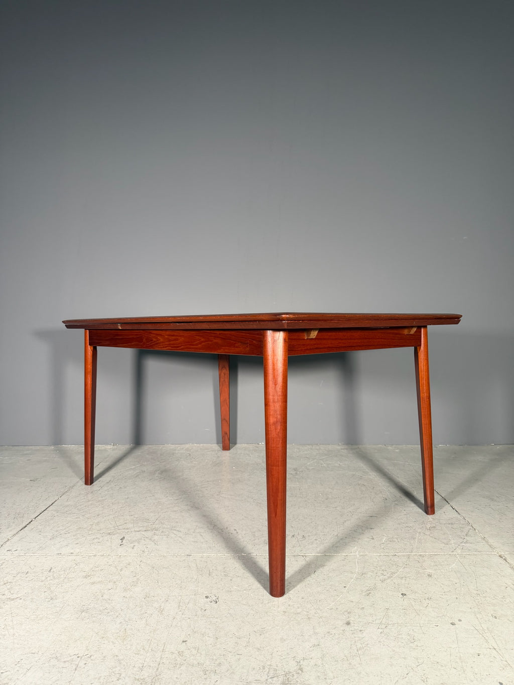 Tavolo allungabile in teak