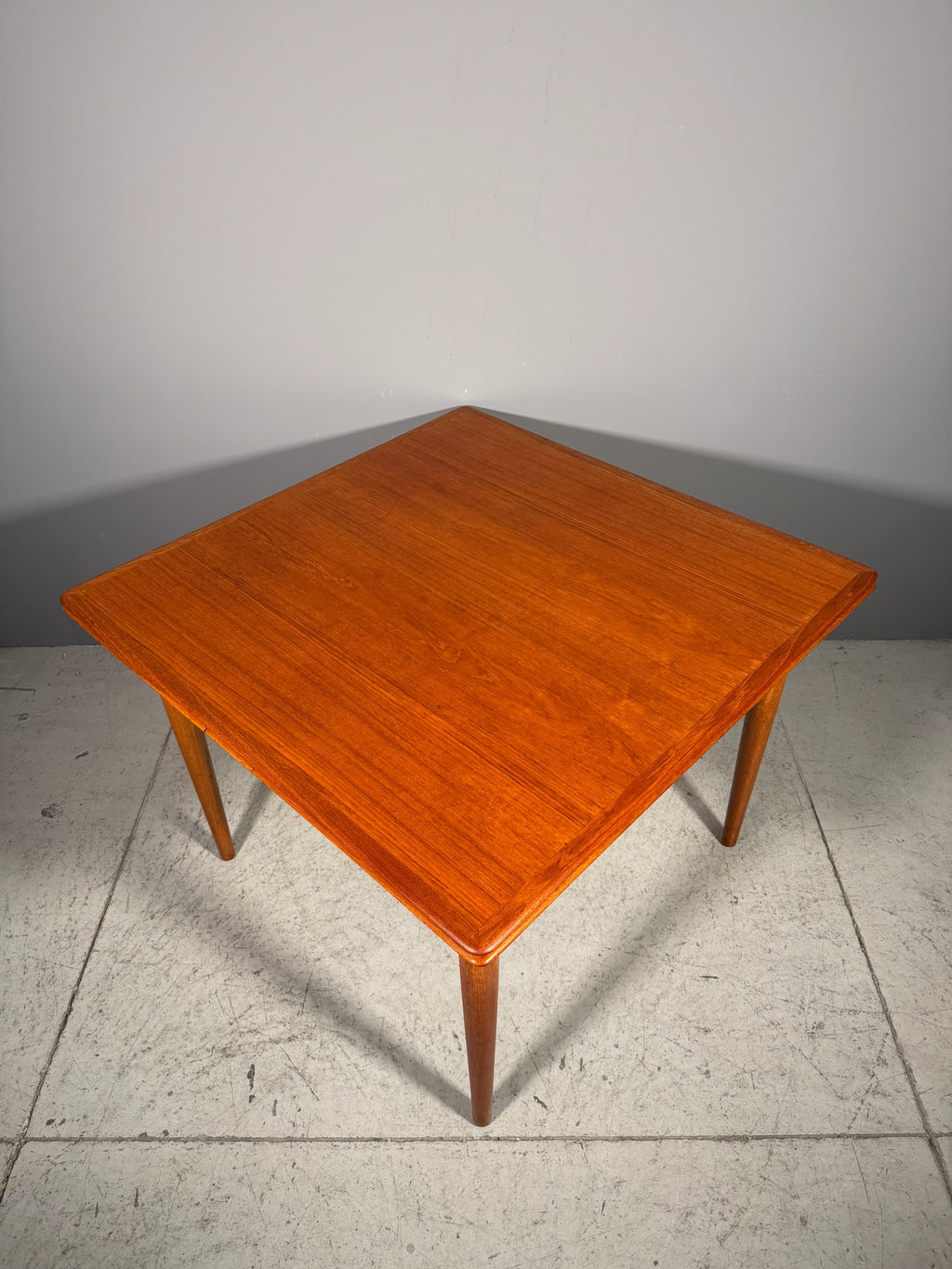 Tavolo quadrato in teak