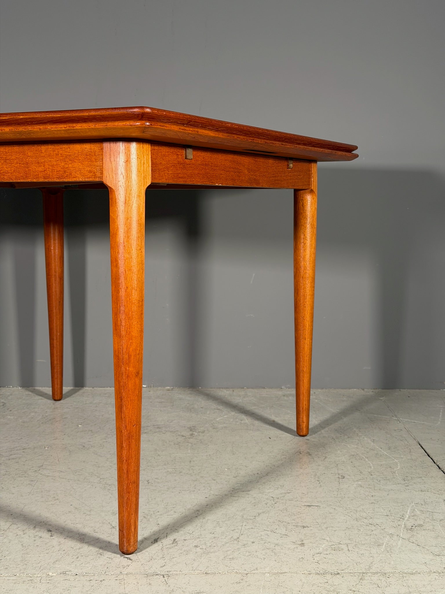 Tavolo quadrato in teak