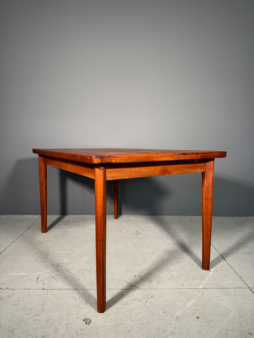 Tavolo danese in teak