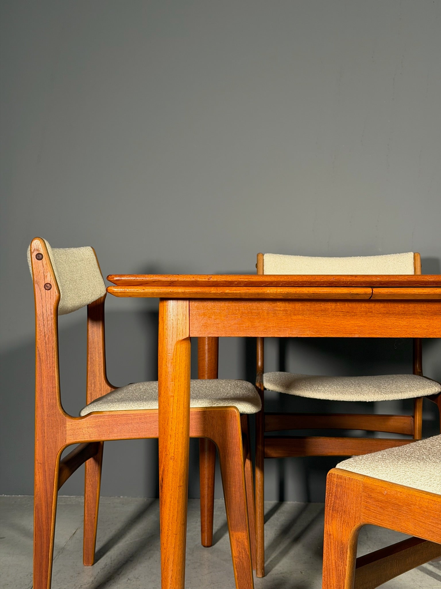 Tavolo quadrato in teak