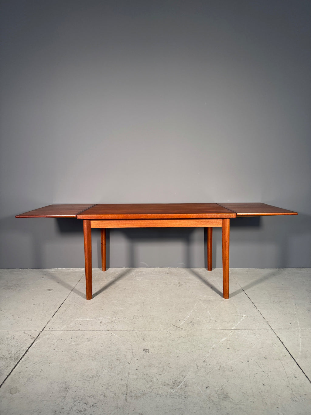 Tavolo danese in teak