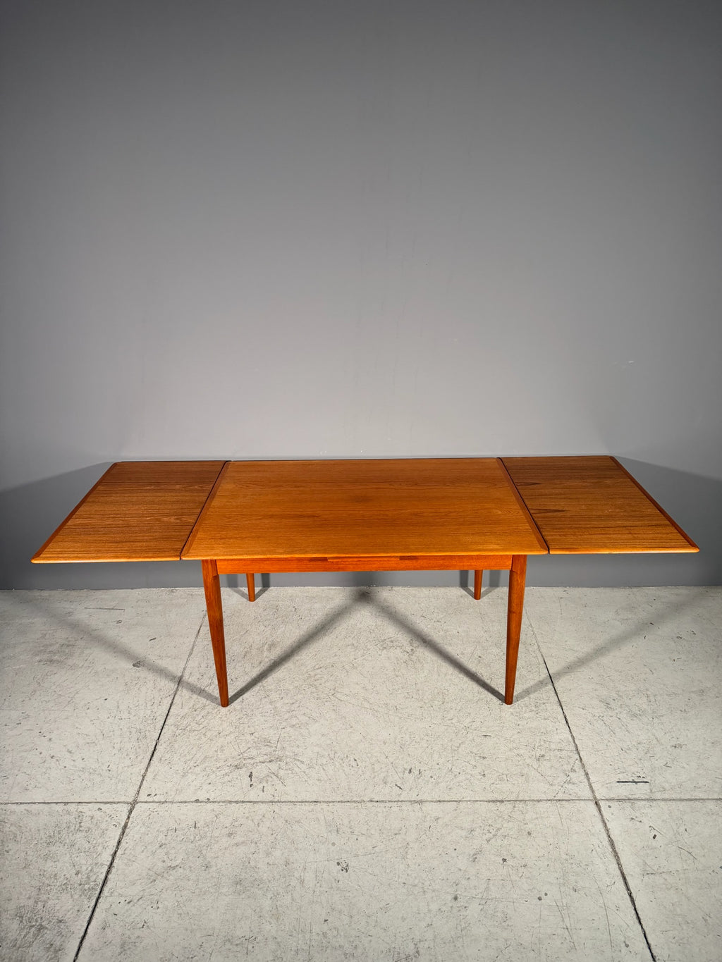 Tavolo a tiro in teak