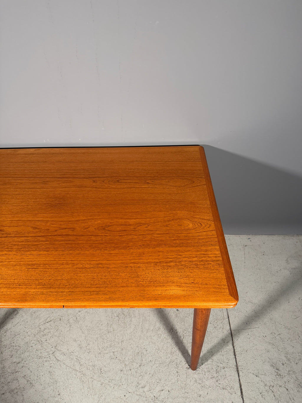 Tavolo a tiro in teak