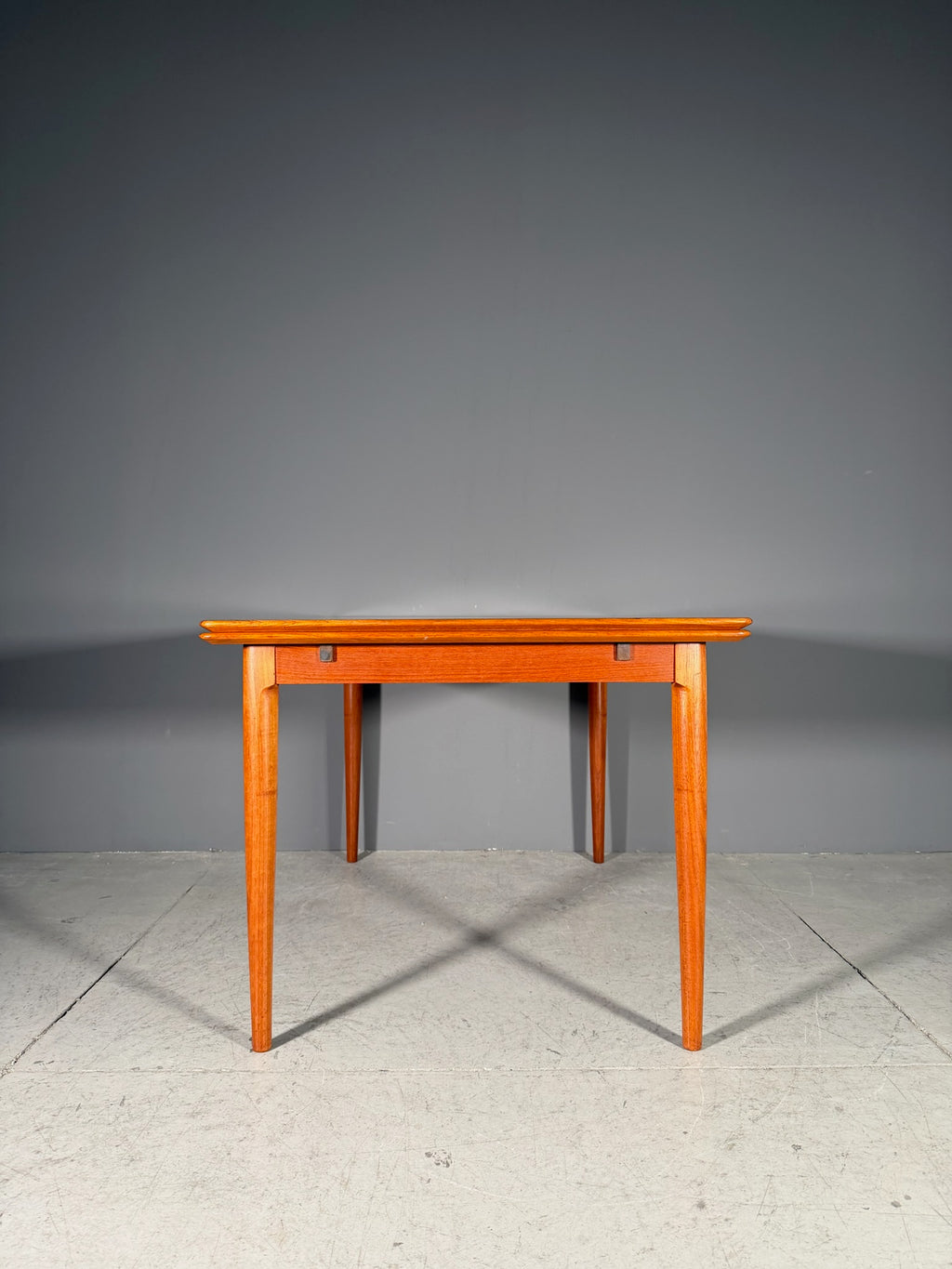 Tavolo a tiro in teak