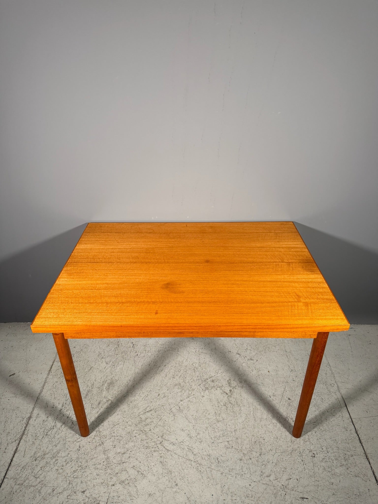 Tavolo danese in teak