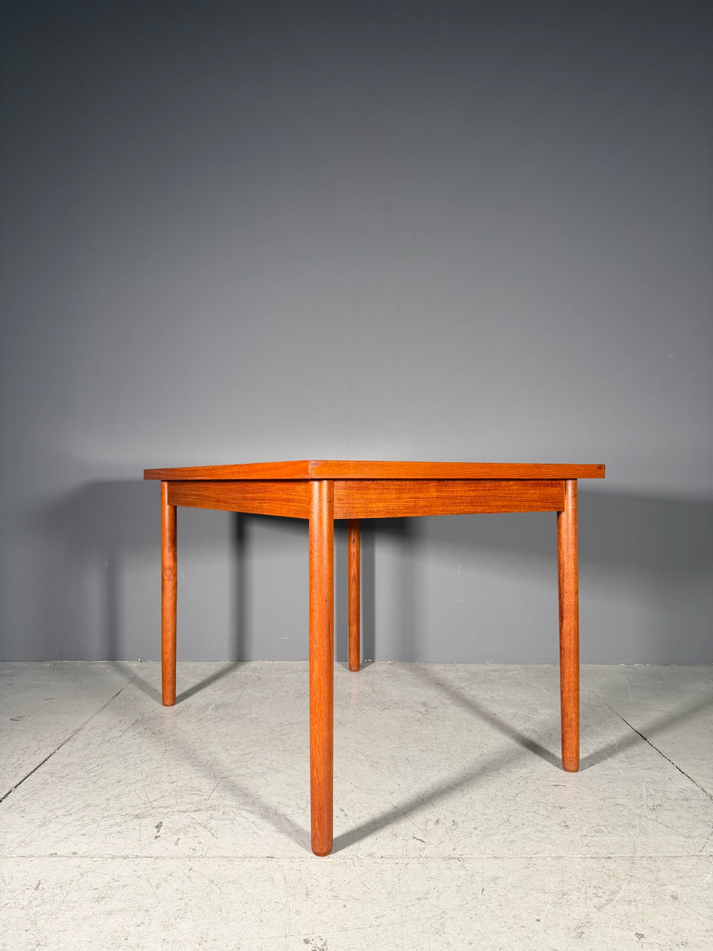 Tavolo danese in teak