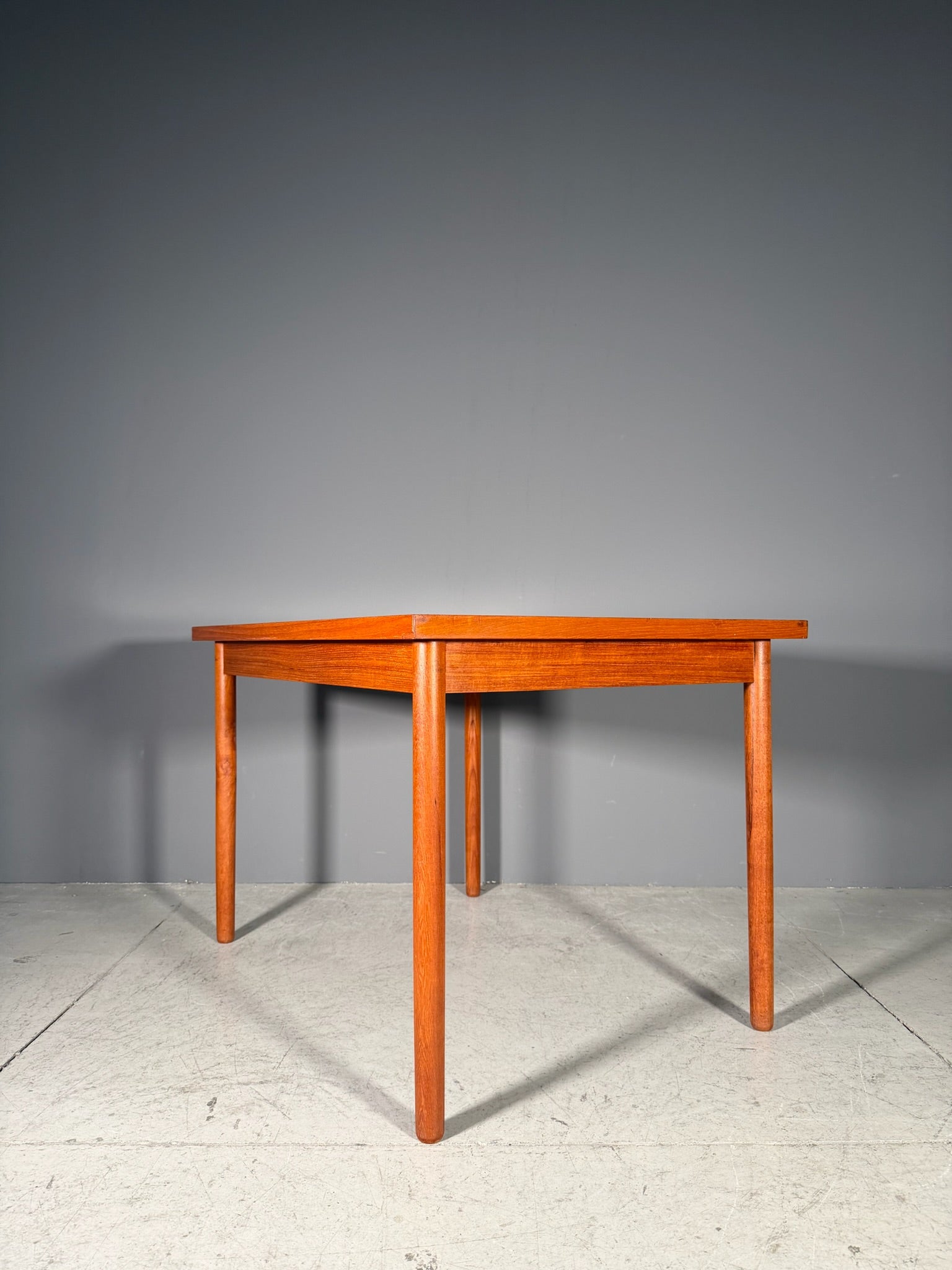 Tavolo danese in teak
