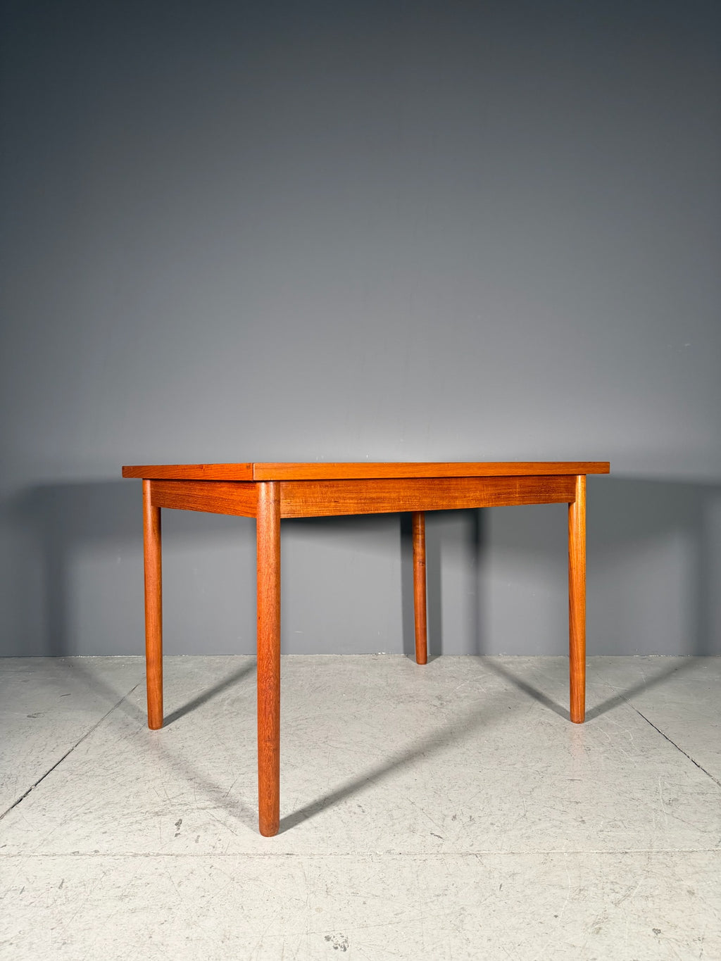 Tavolo danese in teak