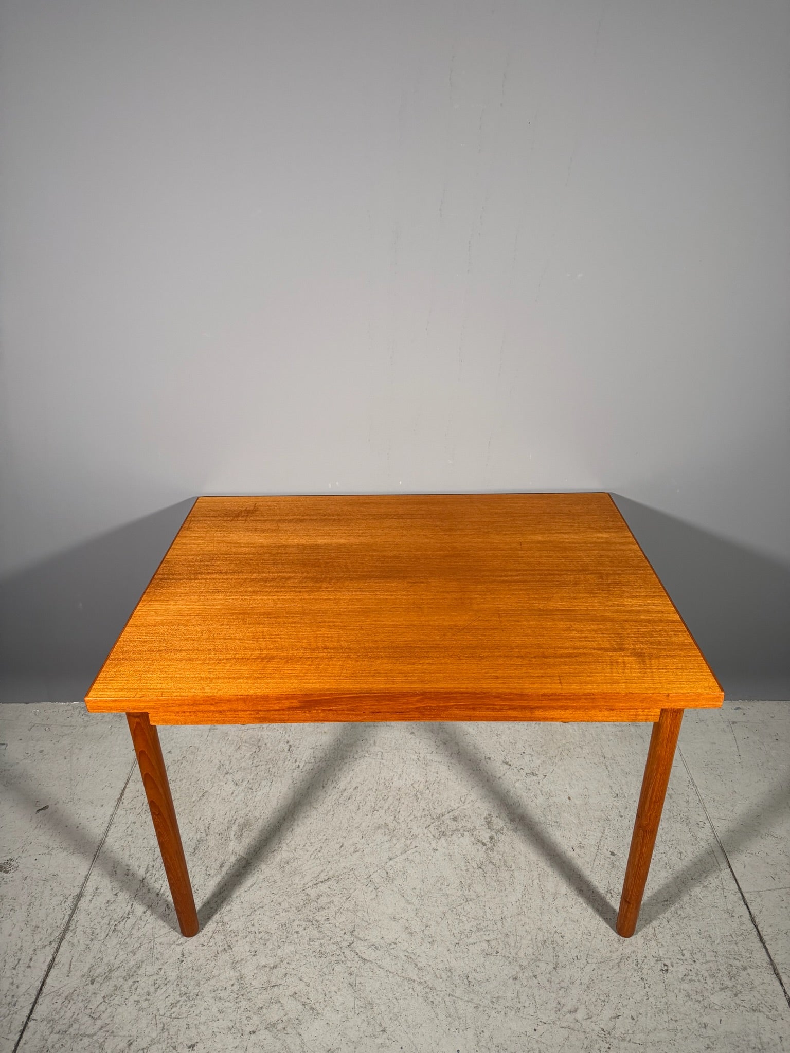 Tavolo danese in teak