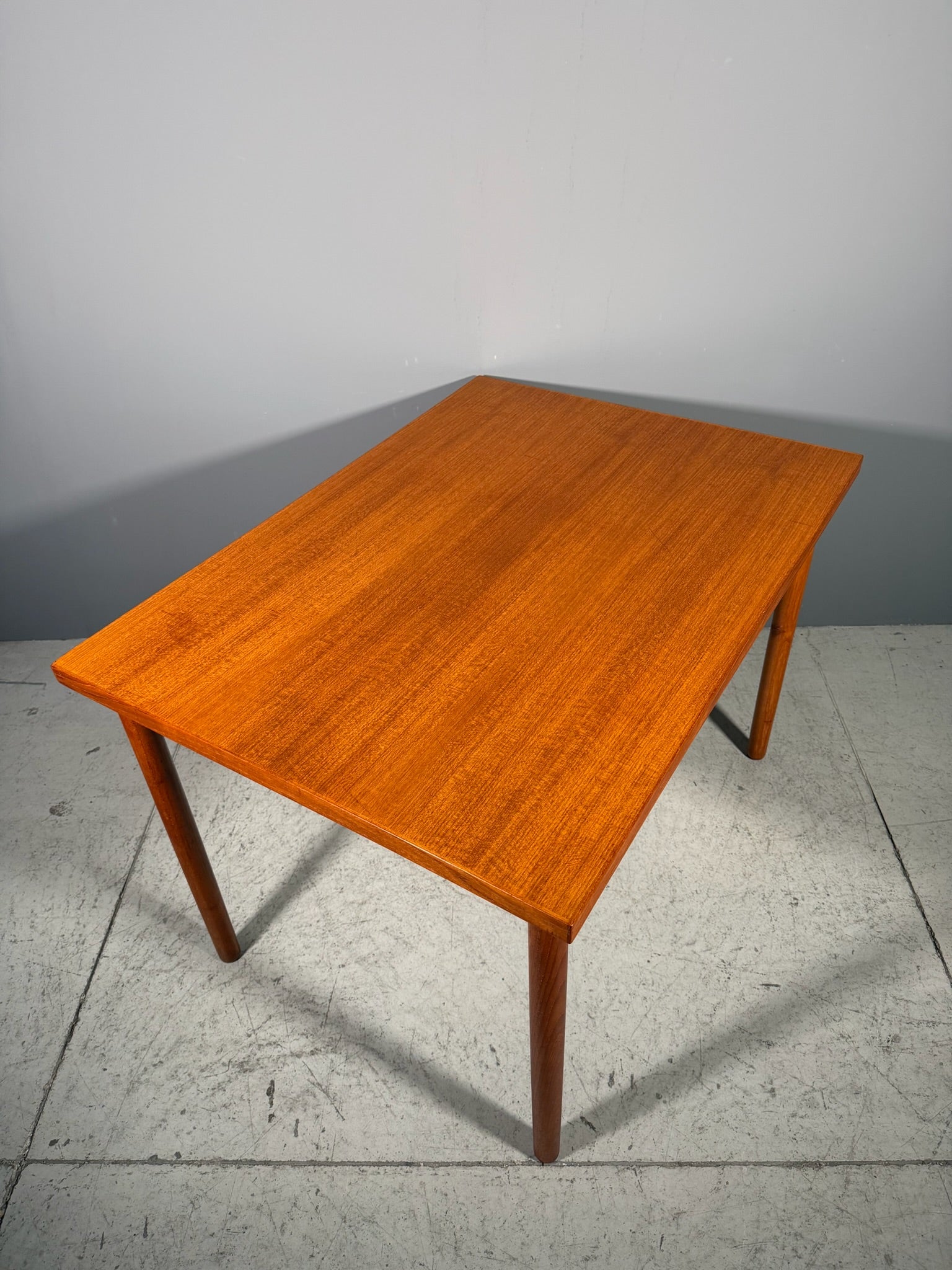 Tavolo danese in teak