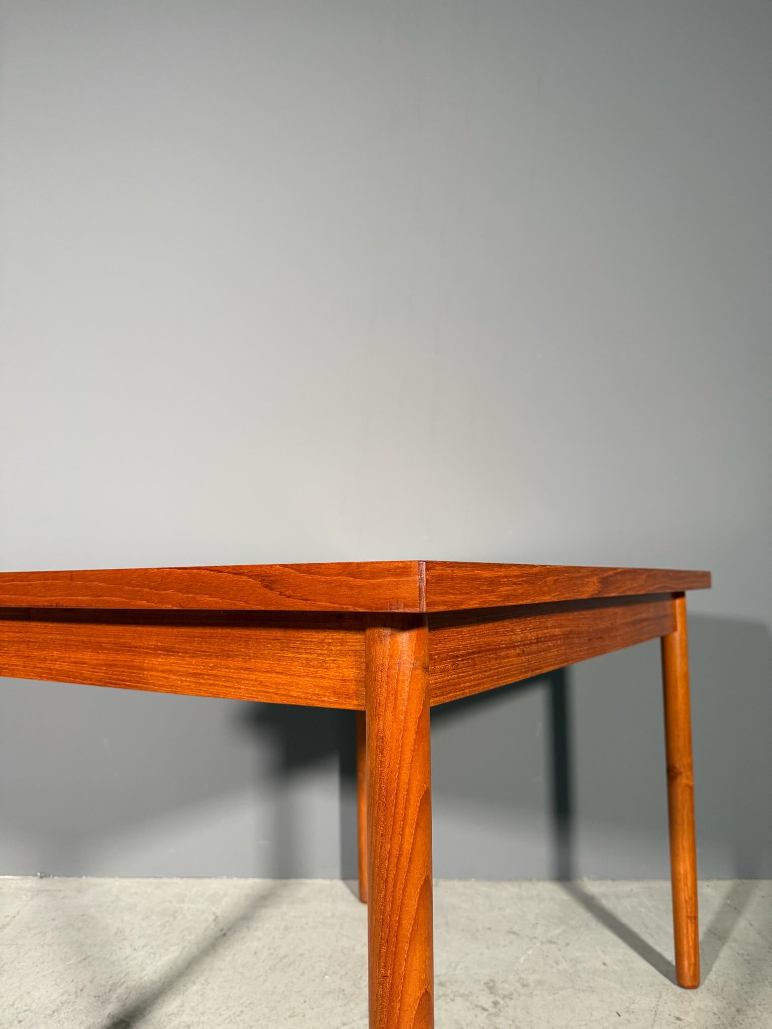 Tavolo danese in teak