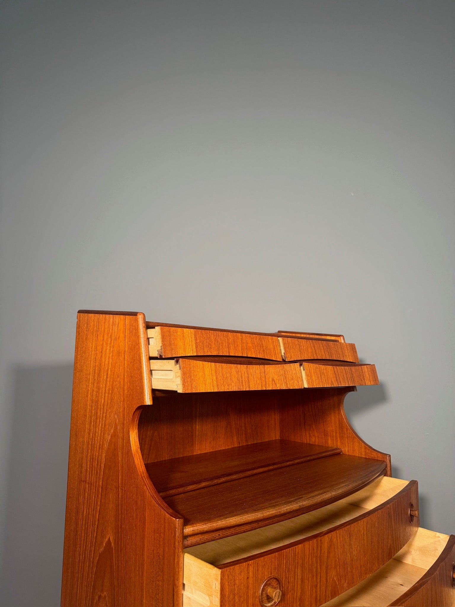 Cassettiera danese in teak